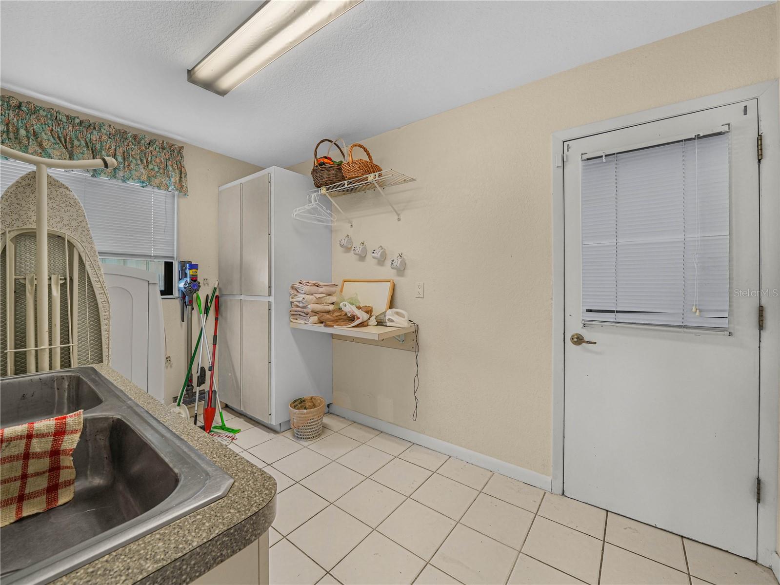 262 GEORGE RD SE, PORT CHARLOTTE, FL — photo 43