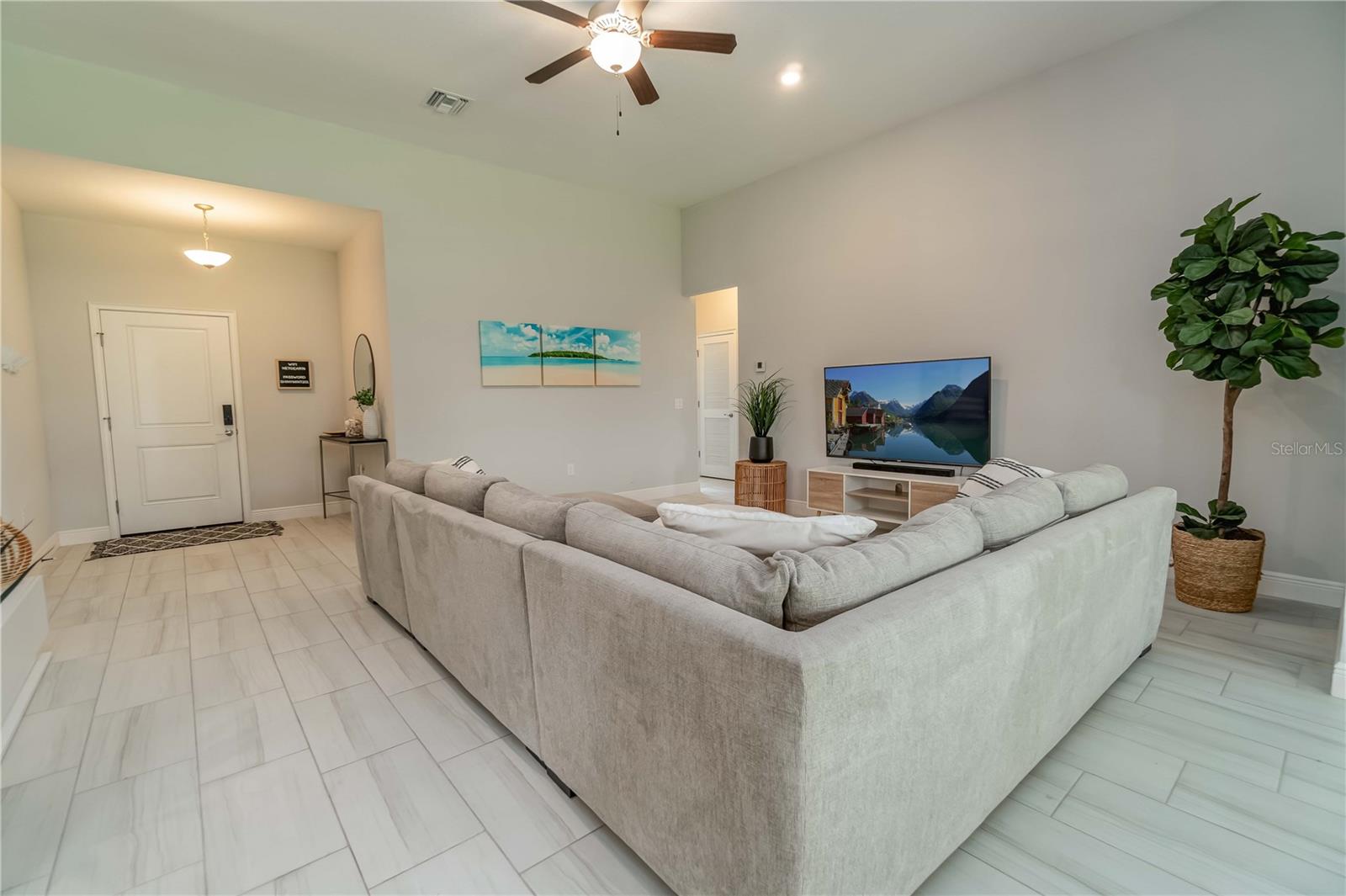 265 ANNAPOLIS LN, ROTONDA WEST, FL — photo 8