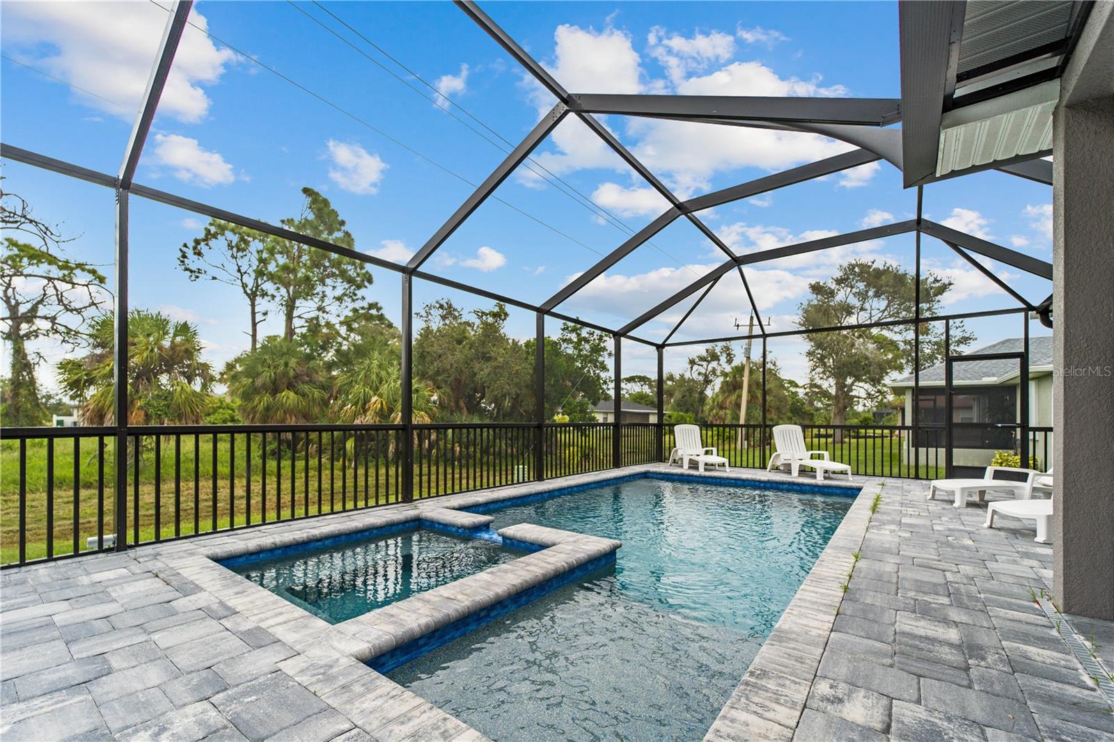 265 ANNAPOLIS LN, ROTONDA WEST, FL — photo 32