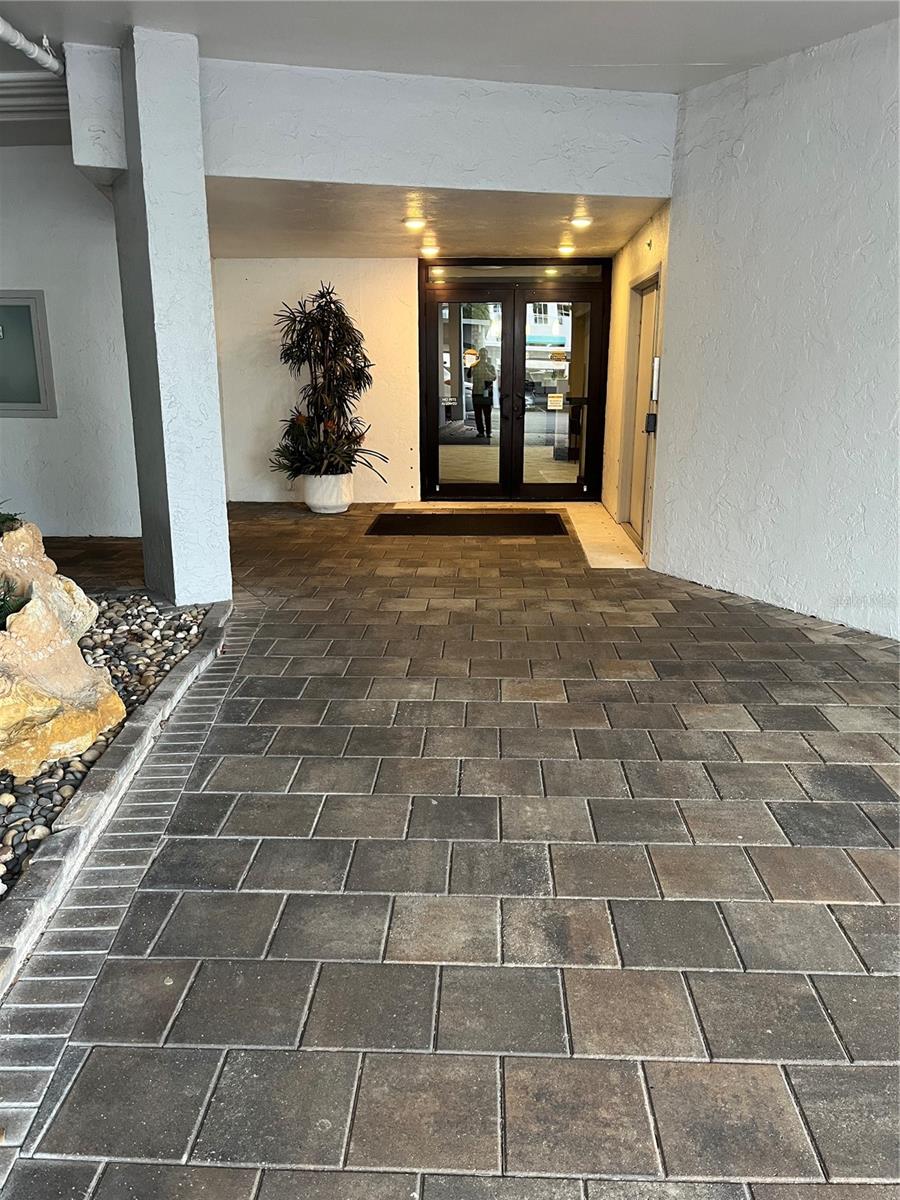 435 S GULFSTREAM AVE #206, SARASOTA, FL — photo 47