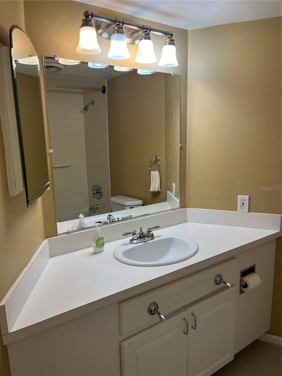 435 S GULFSTREAM AVE #206, SARASOTA, FL — photo 29
