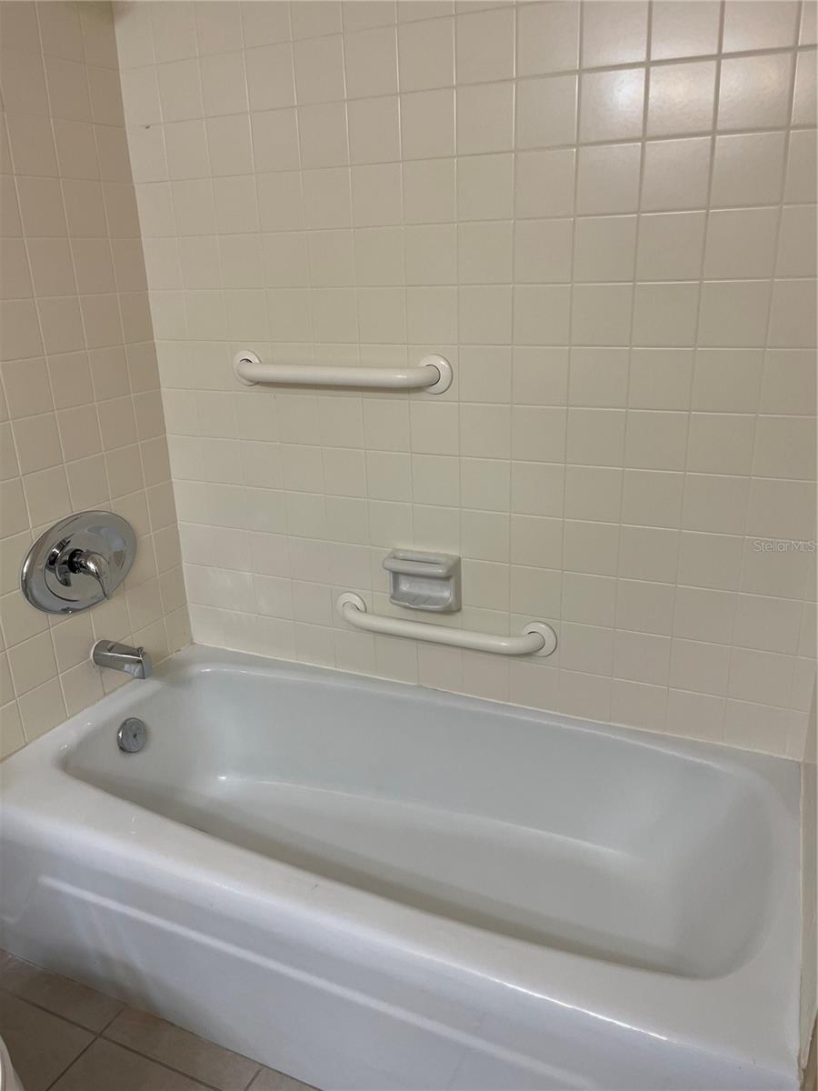 435 S GULFSTREAM AVE #206, SARASOTA, FL — photo 30