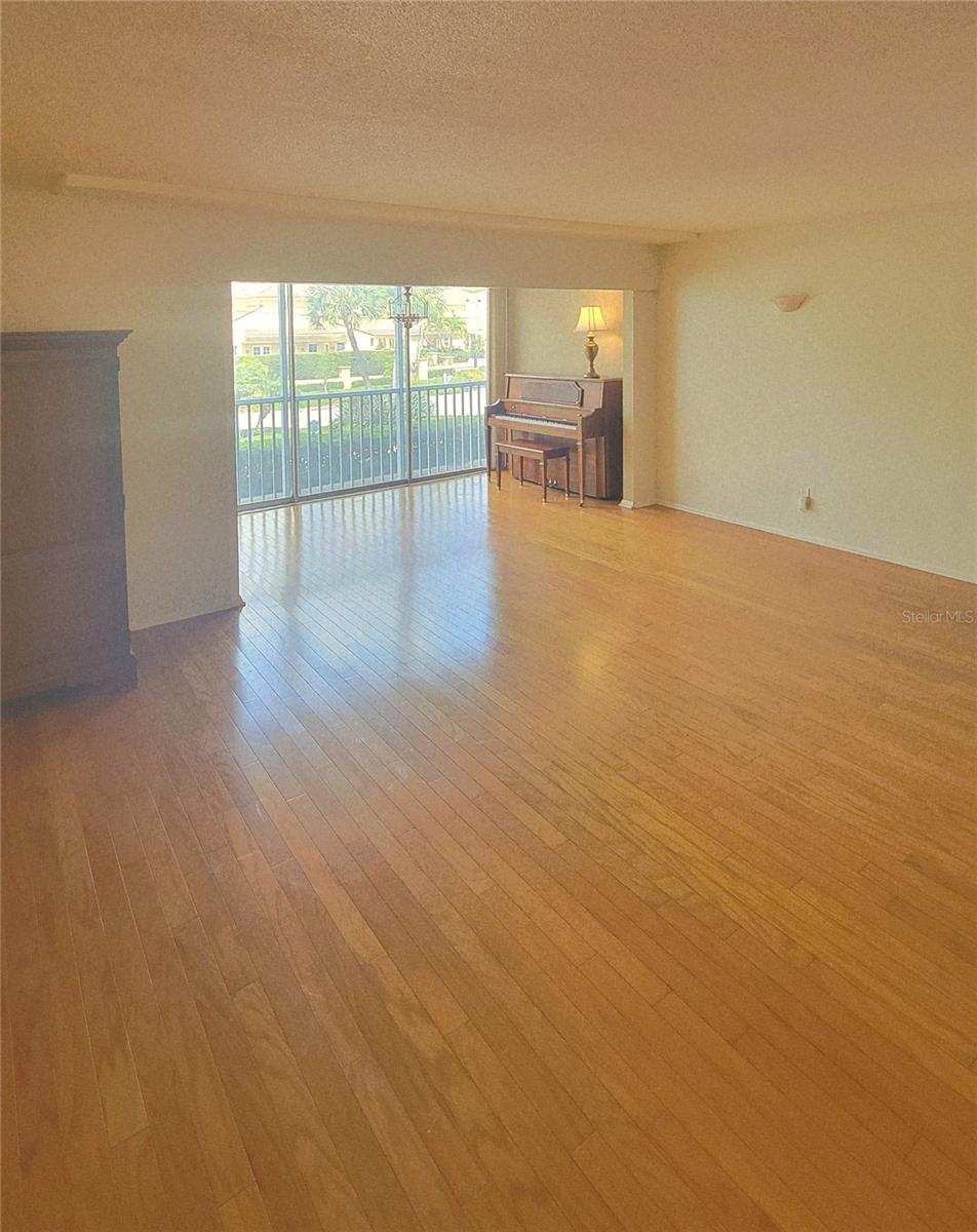 435 S GULFSTREAM AVE #206, SARASOTA, FL — photo 12