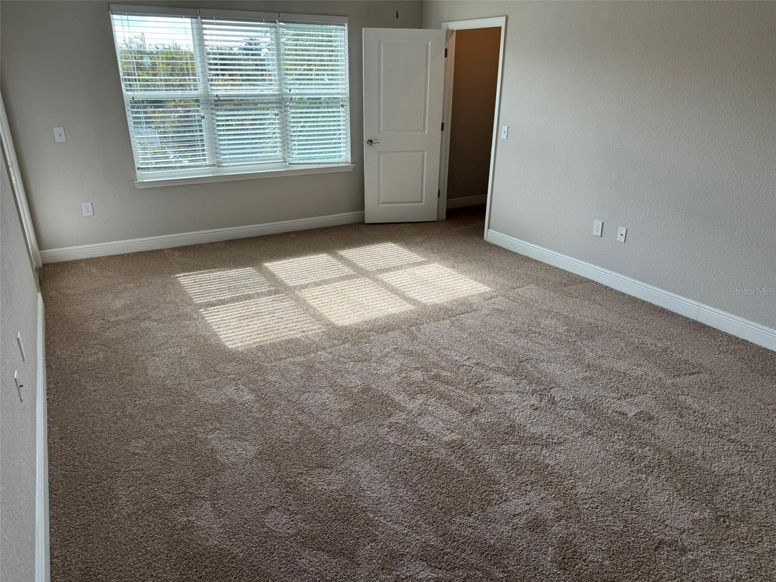 2420 ANN ROU RD #201, TAVARES, FL — photo 16