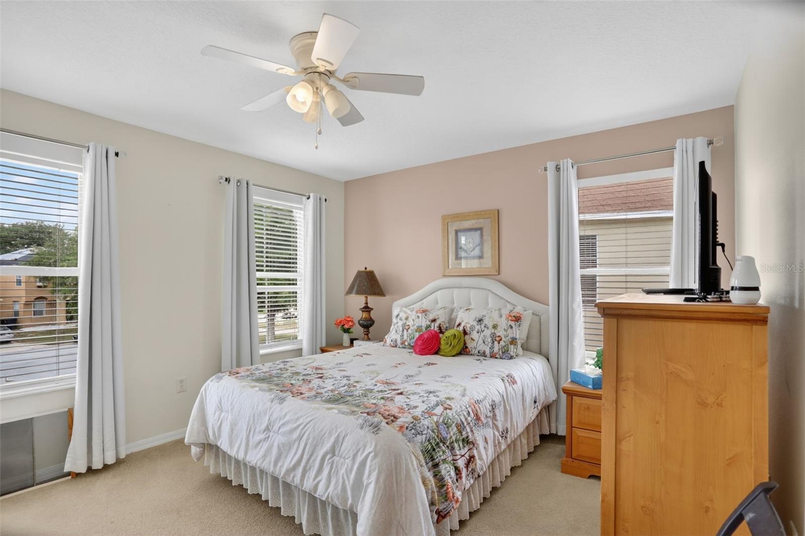 388 SAND RIDGE DR, DAVENPORT, FL — photo 37