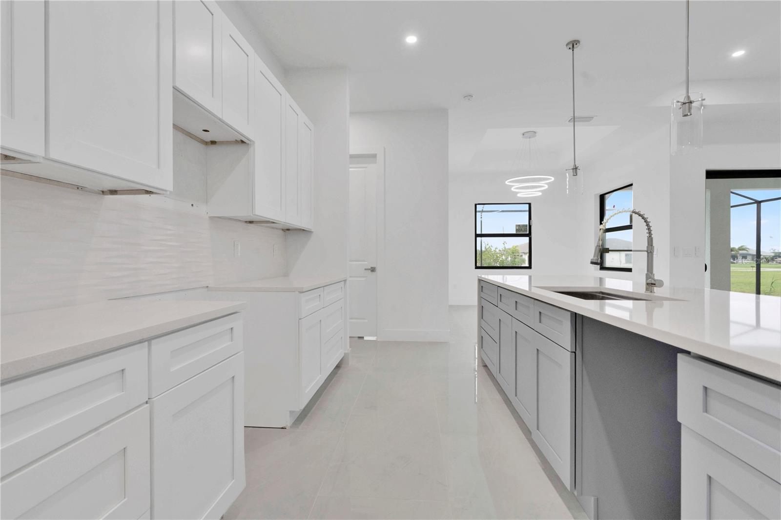 2217 NW 37TH PL, CAPE CORAL, FL — photo 10