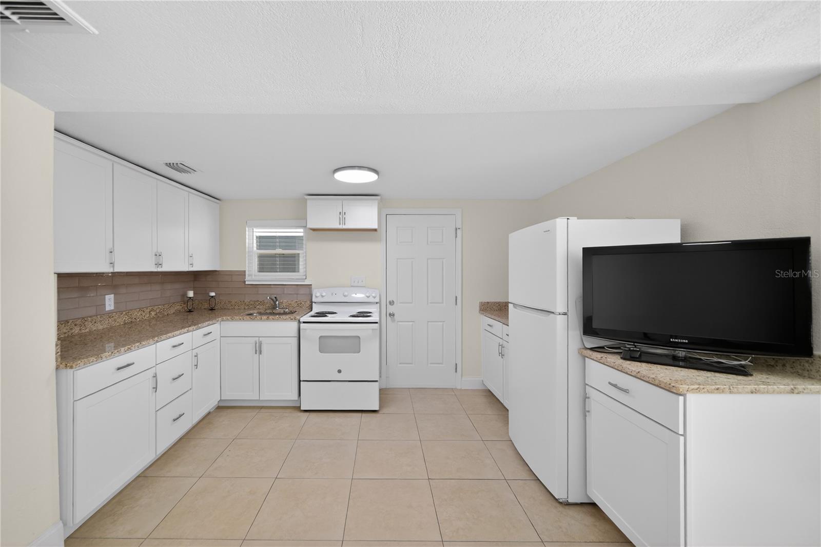 2280 NORWELL AVE, ORLANDO, FL — photo 10