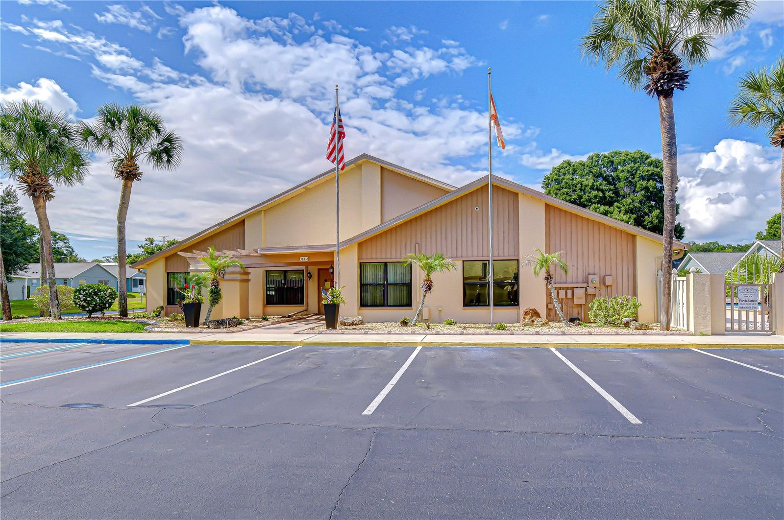 38235 BOXWOOD DR #38235, ZEPHYRHILLS, FL — photo 32