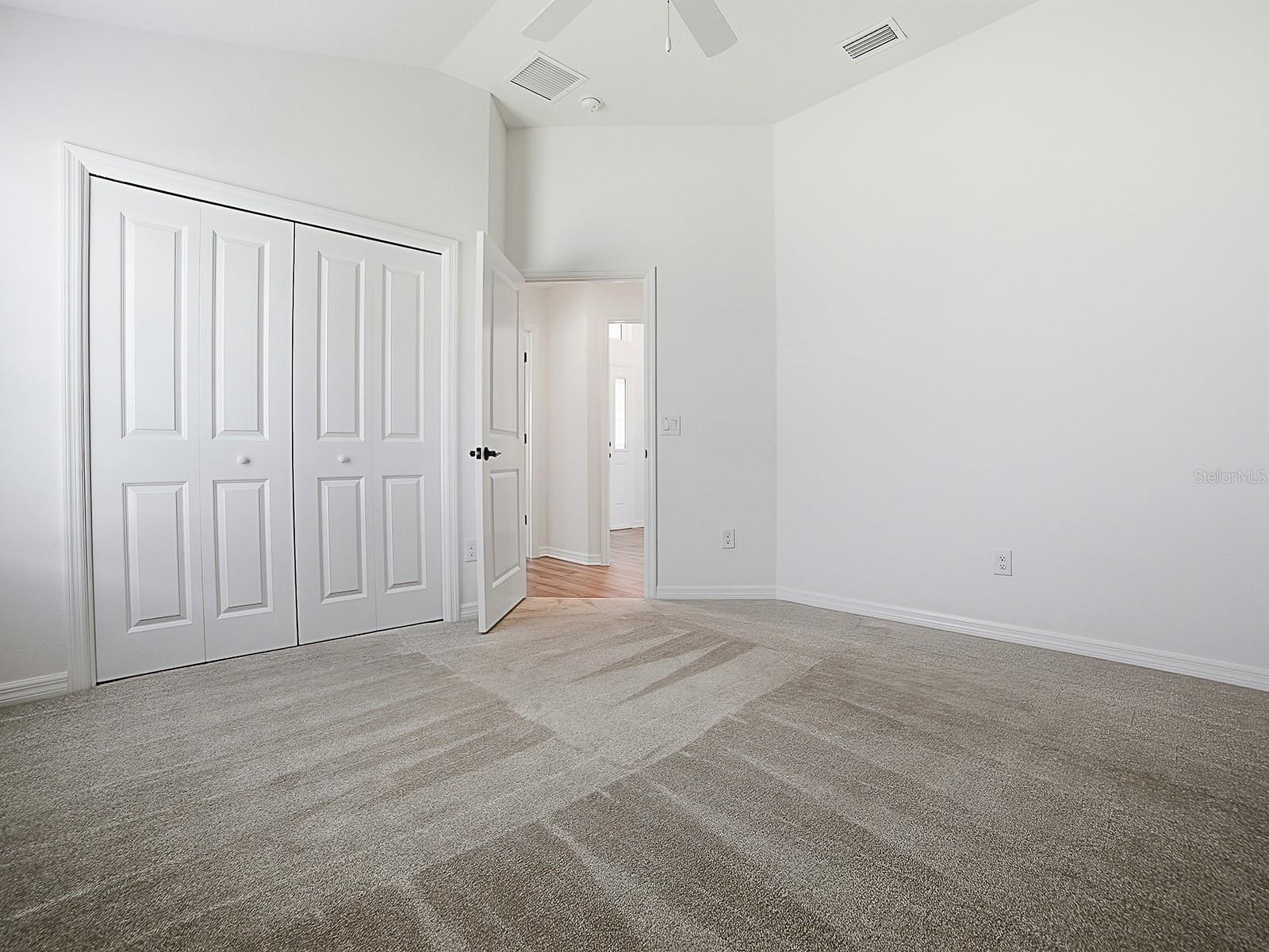 1404 HEARNS LOOP, THE VILLAGES, FL — photo 23
