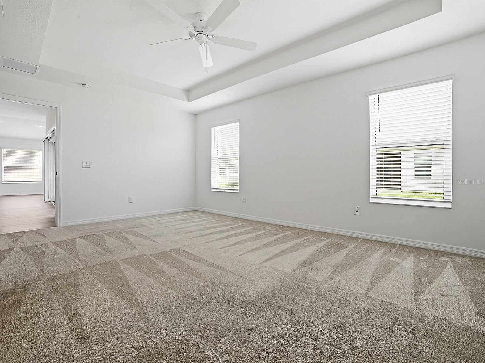 1404 HEARNS LOOP, THE VILLAGES, FL — photo 28