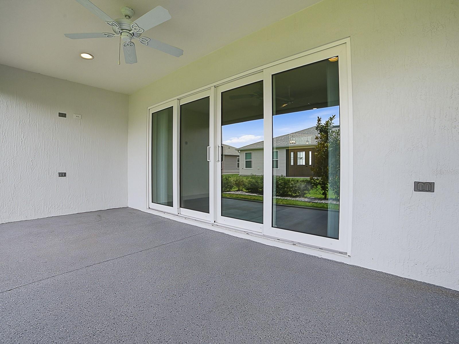 1404 HEARNS LOOP, THE VILLAGES, FL — photo 42