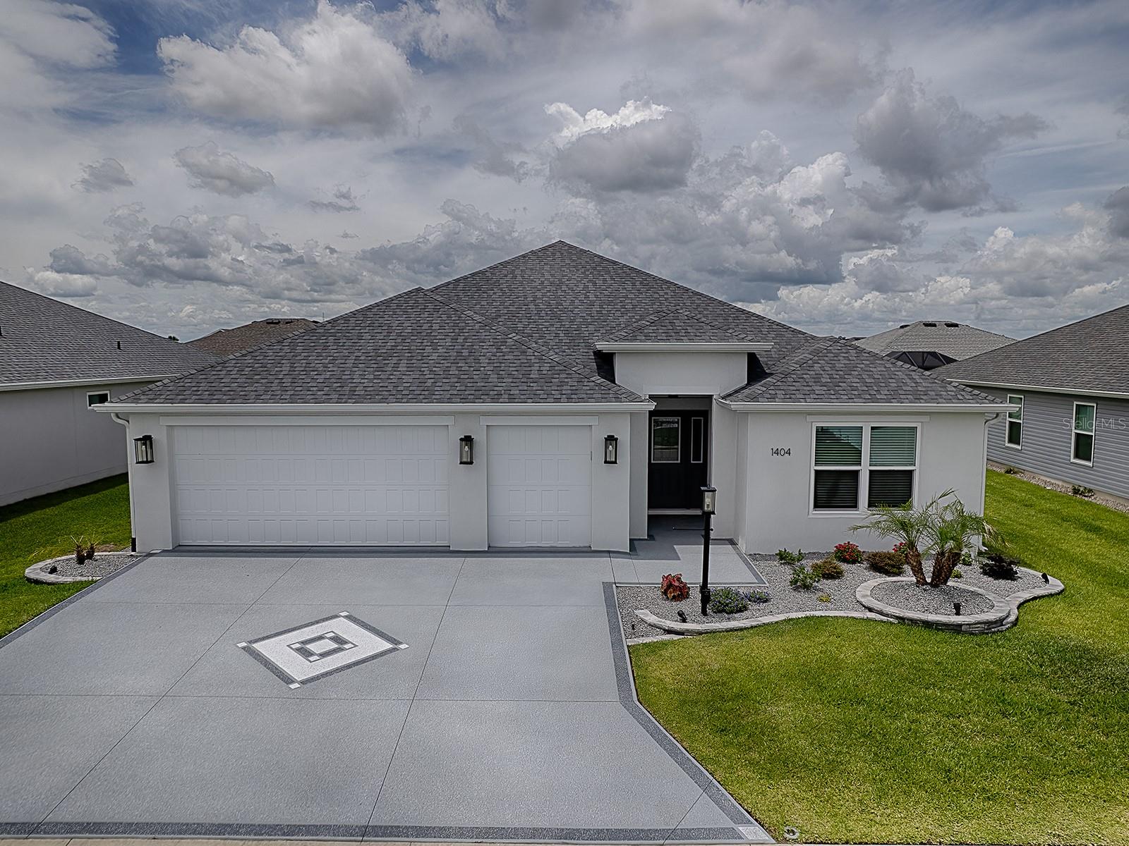 1404 HEARNS LOOP, THE VILLAGES, FL — photo 2