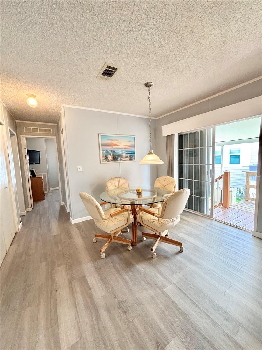 4300 RIVERSIDE DR #109, PUNTA GORDA, FL — photo 9