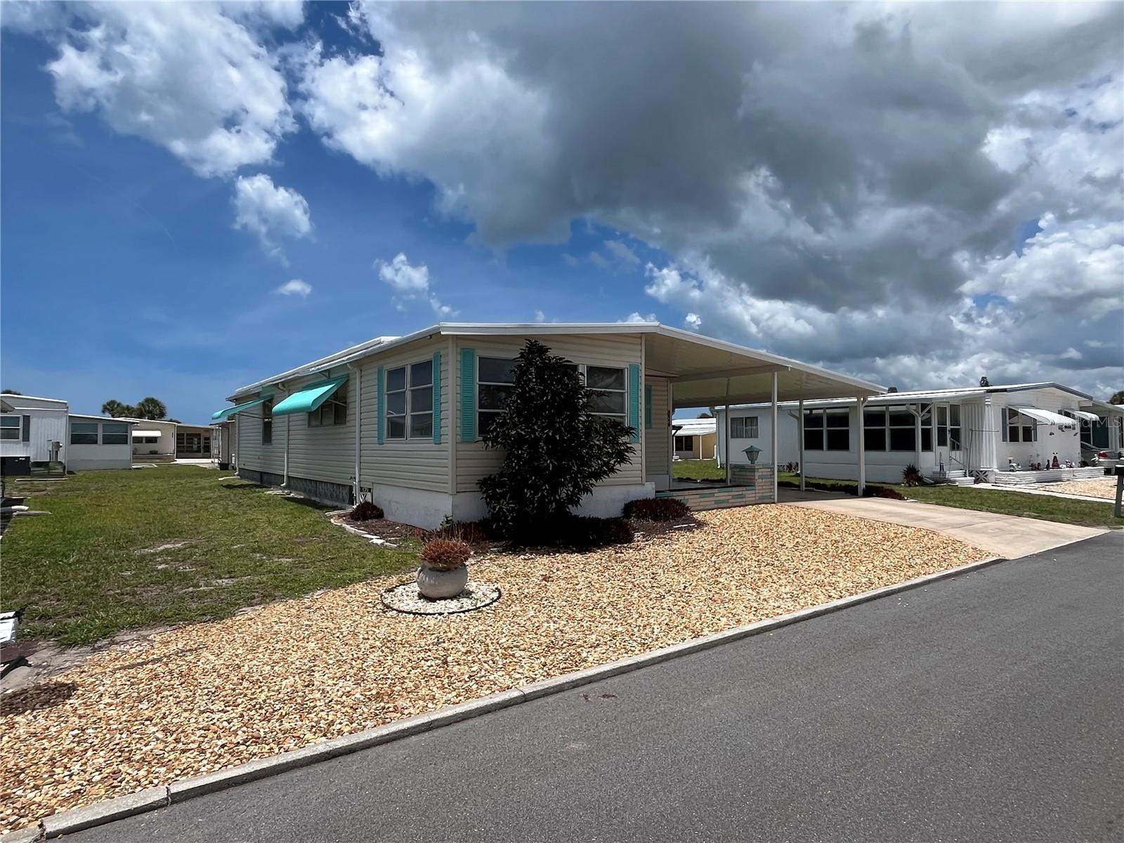 824 TRENTO, VENICE, FL — photo 2