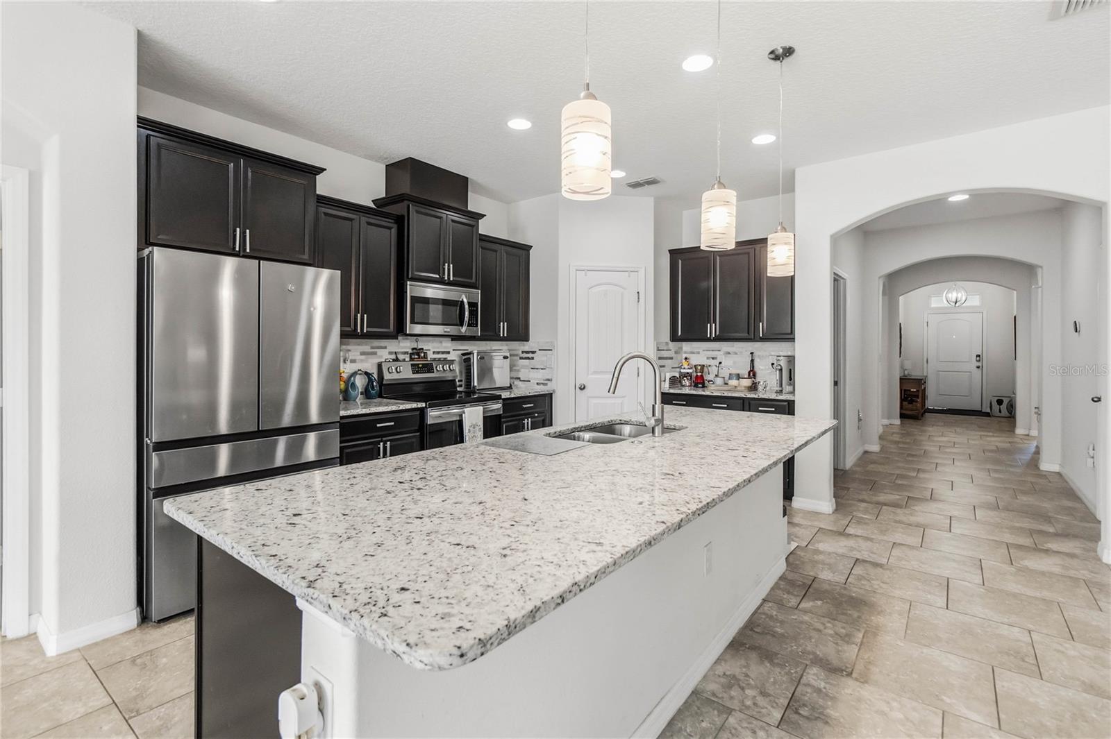 2015 BEACON LANDING CIR, ORLANDO, FL — photo 9