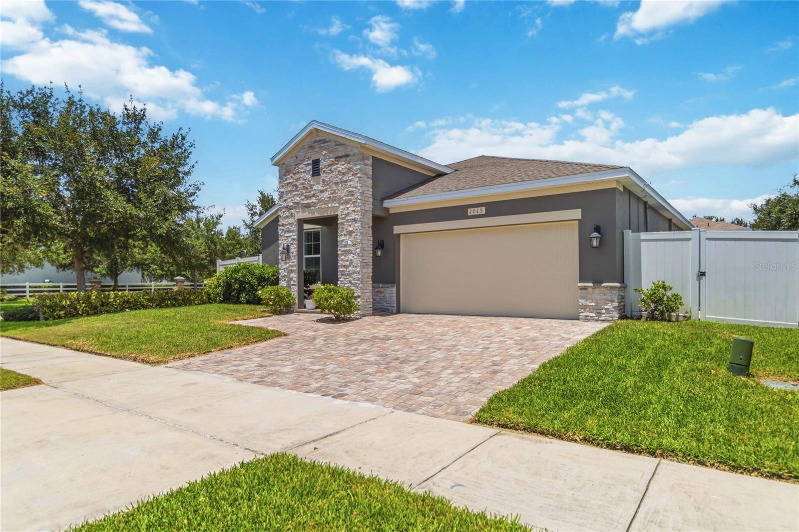 2015 BEACON LANDING CIR, ORLANDO, FL — photo 44