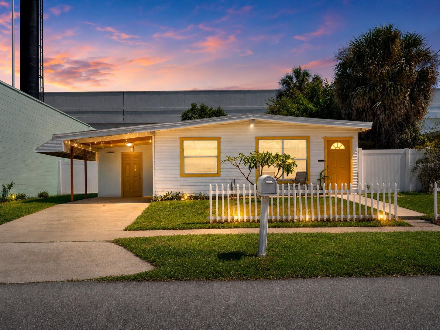 1541 W LA SALLE ST, TAMPA, FL