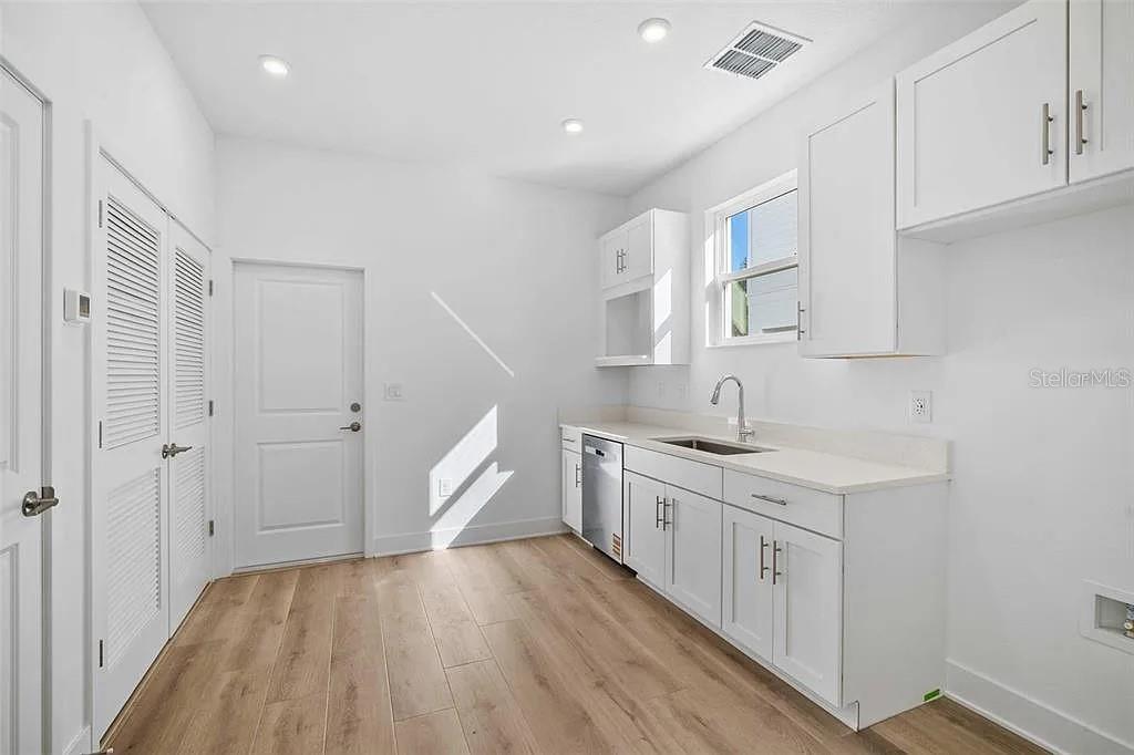 1541 W LA SALLE ST, TAMPA, FL — photo 17