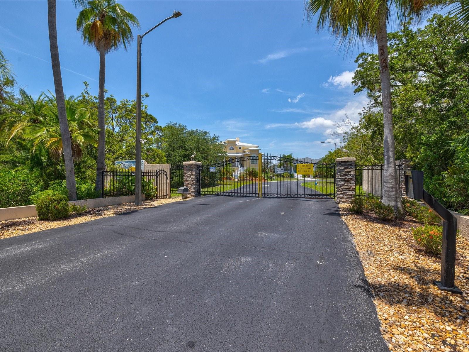 3046 SHEPPARDS CROOK CT, HOLIDAY, FL — photo 8