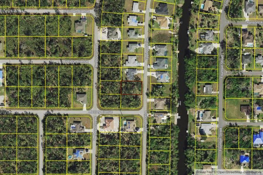 207 EPPINGER DR, PORT CHARLOTTE, FL