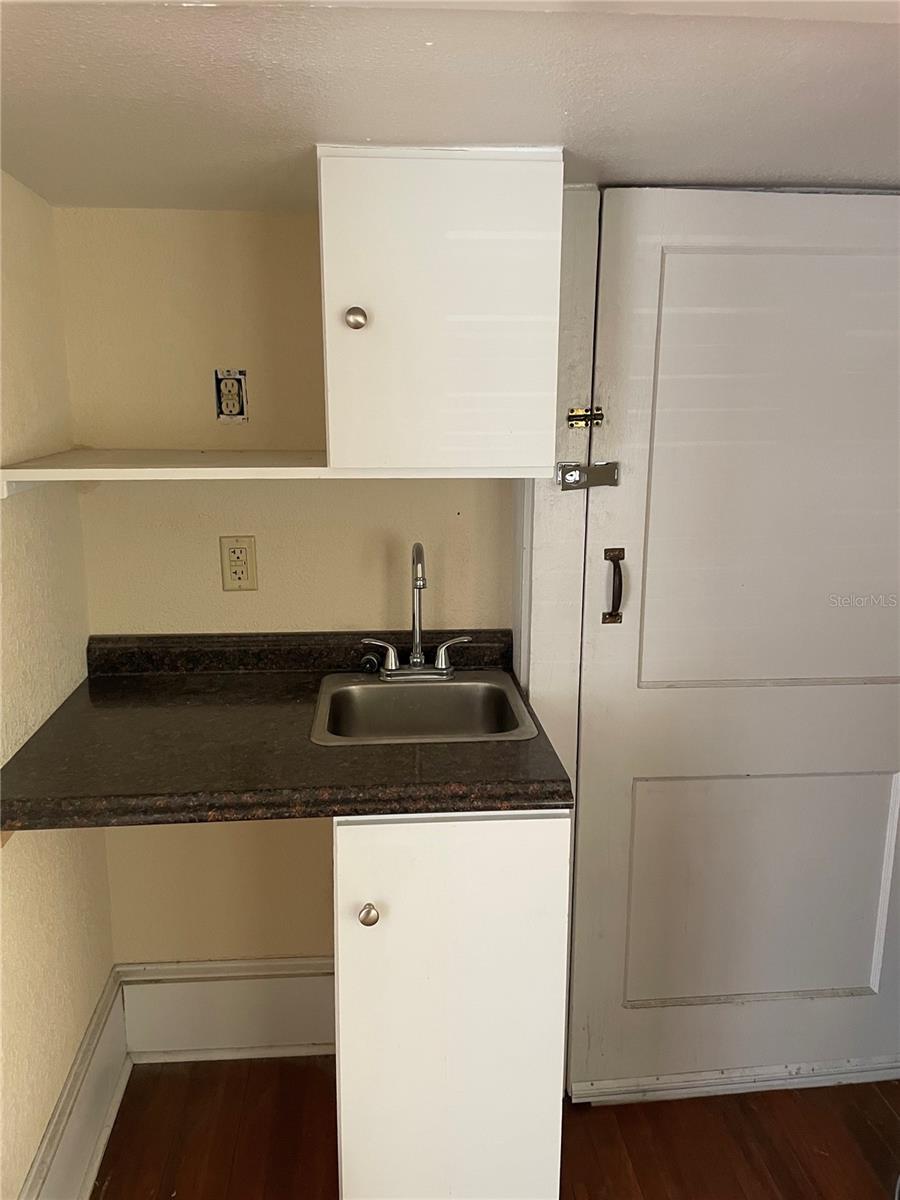 612 E CENTRAL BLVD, ORLANDO, FL — photo 18