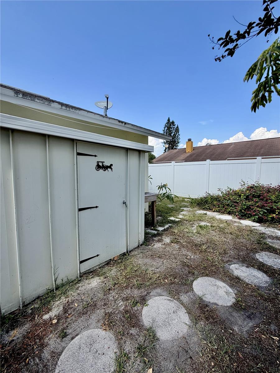 8212 101ST CT, SEMINOLE, FL — photo 16