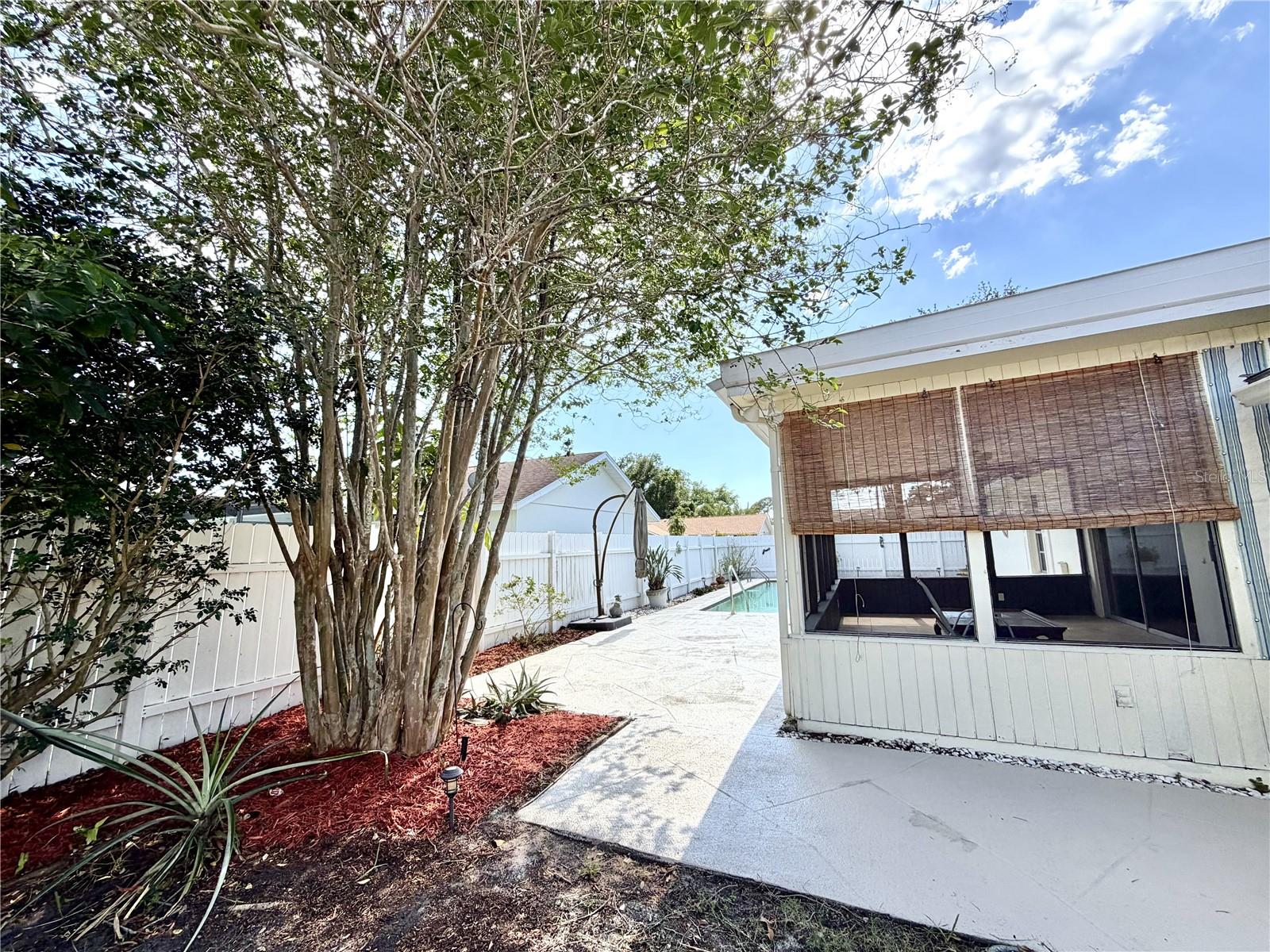 8212 101ST CT, SEMINOLE, FL — photo 17
