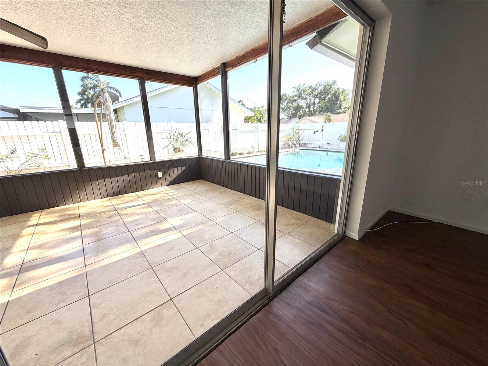 8212 101ST CT, SEMINOLE, FL — photo 13