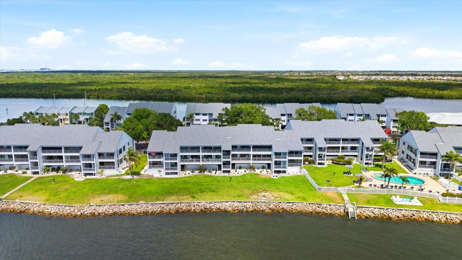 818 BAHIA DEL SOL DR #28, RUSKIN, FL — photo 42