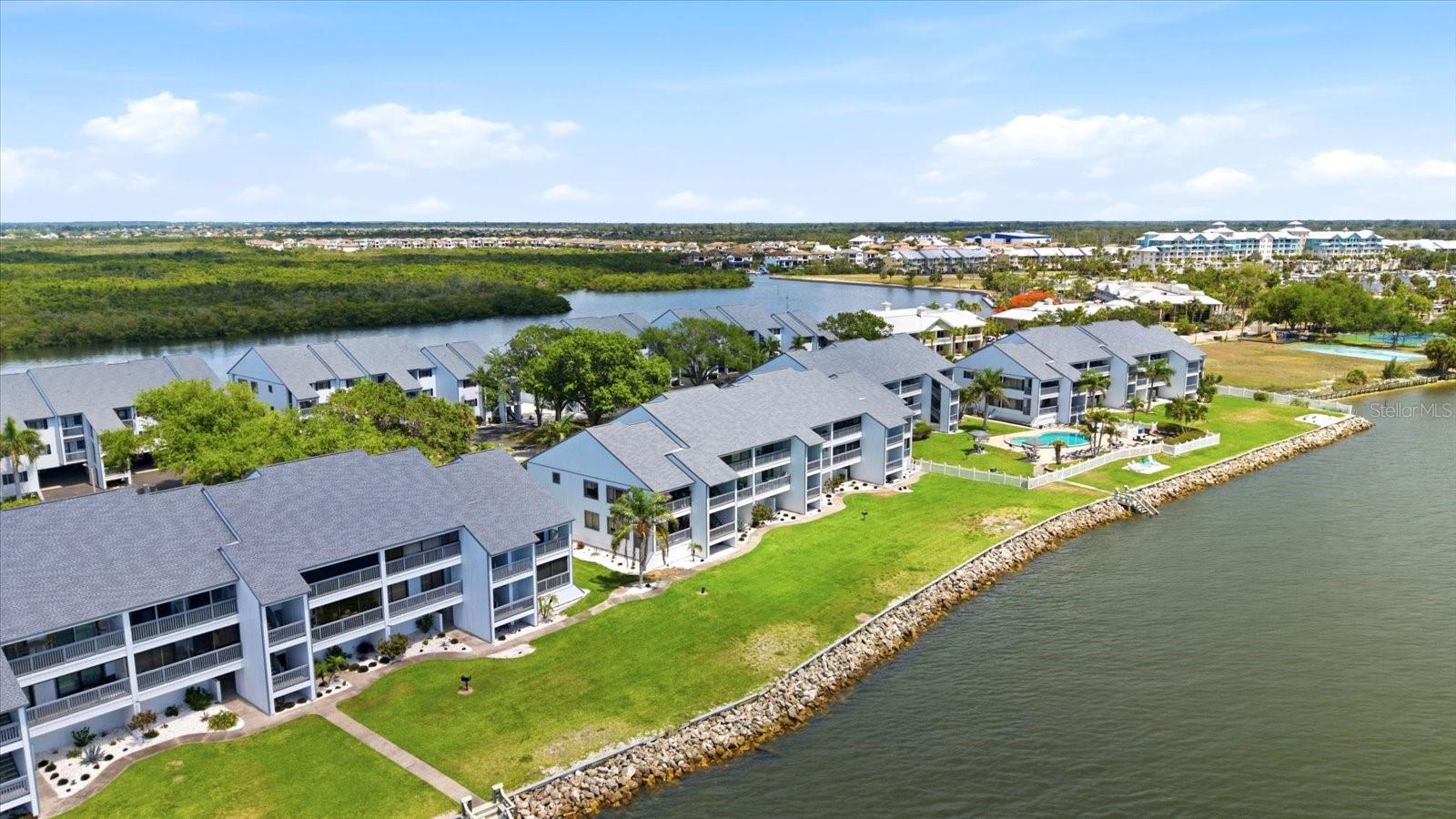 818 BAHIA DEL SOL DR #28, RUSKIN, FL — photo 43