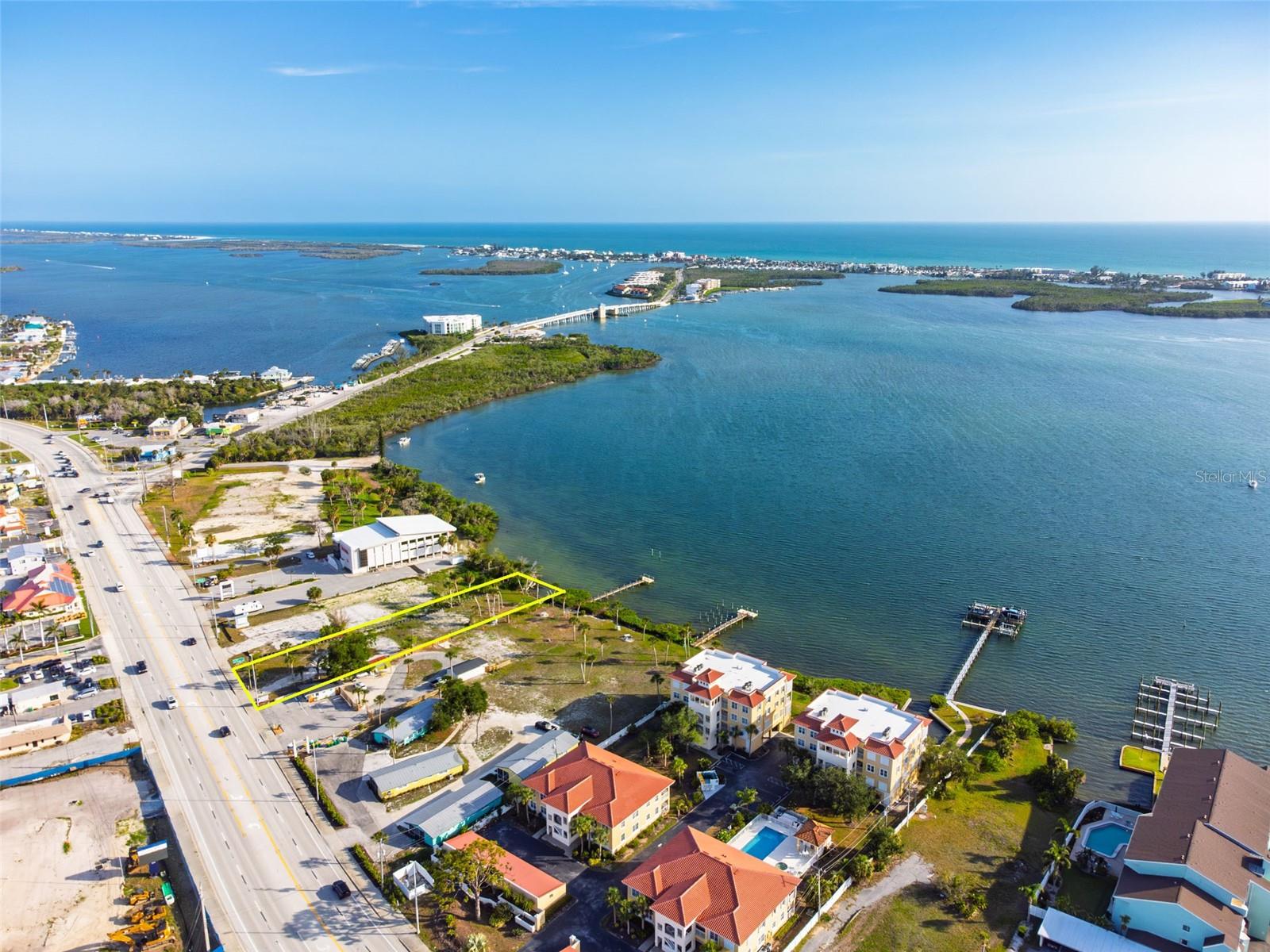 1144 S MCCALL RD, ENGLEWOOD, FL