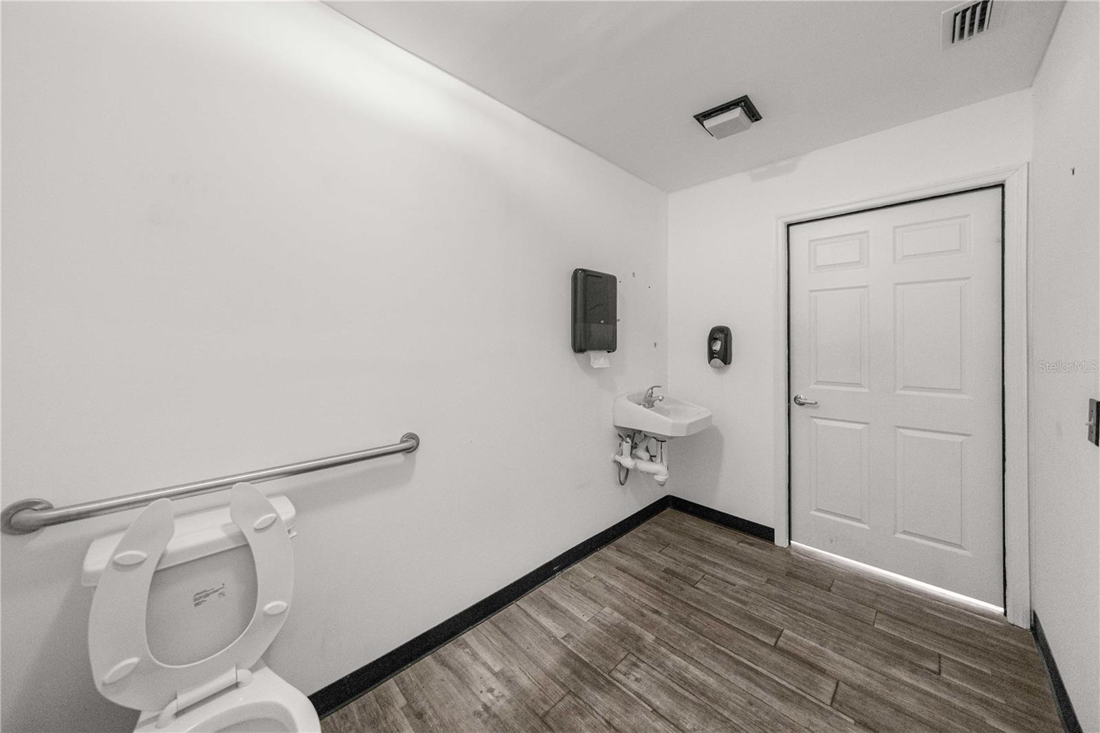 3101 SW COLLEGE RD #200/204, OCALA, FL — photo 33