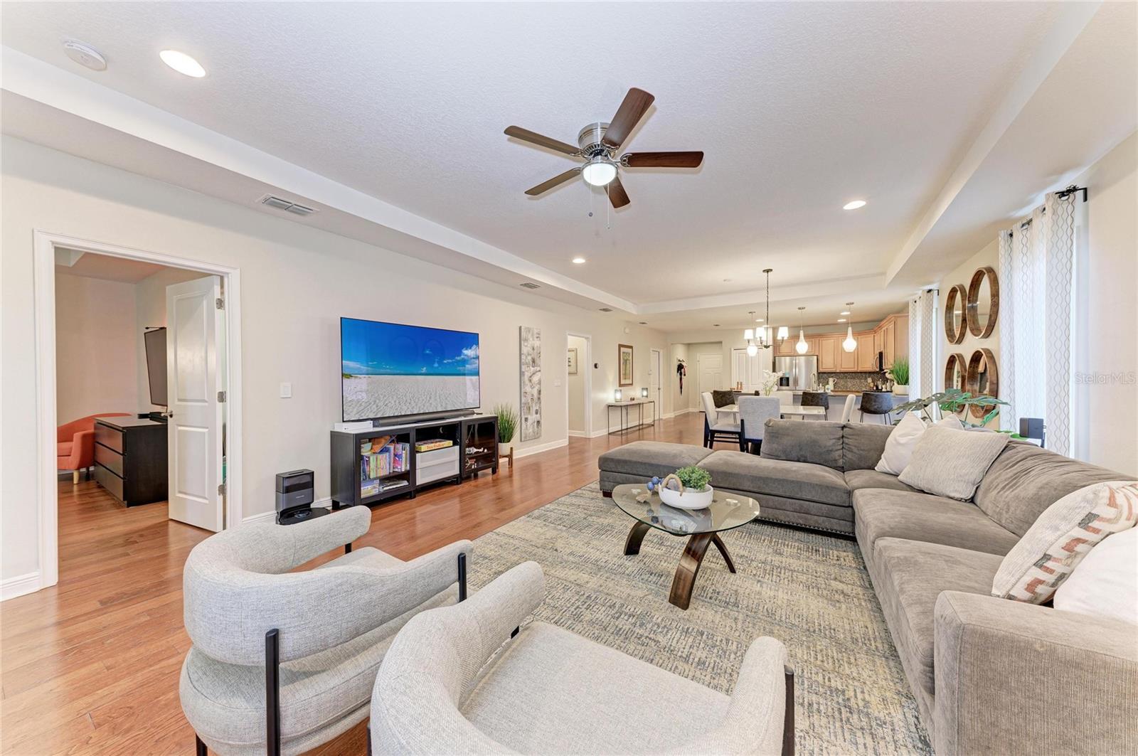 11960 FOREST PARK CIR, BRADENTON, FL — photo 10
