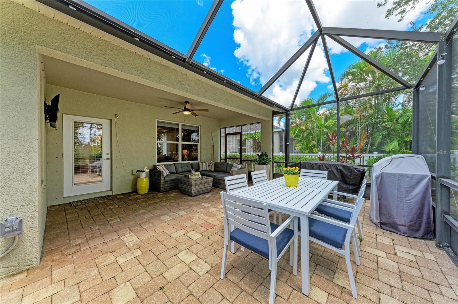 11960 FOREST PARK CIR, BRADENTON, FL — photo 38