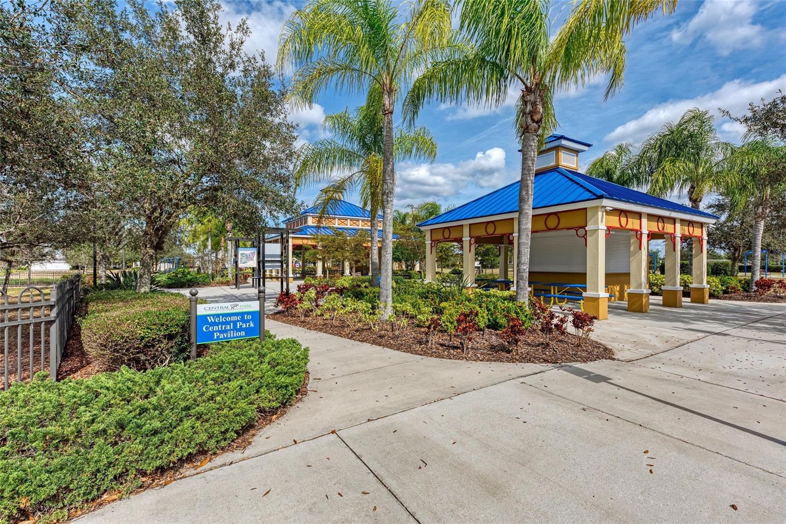 11960 FOREST PARK CIR, BRADENTON, FL — photo 41