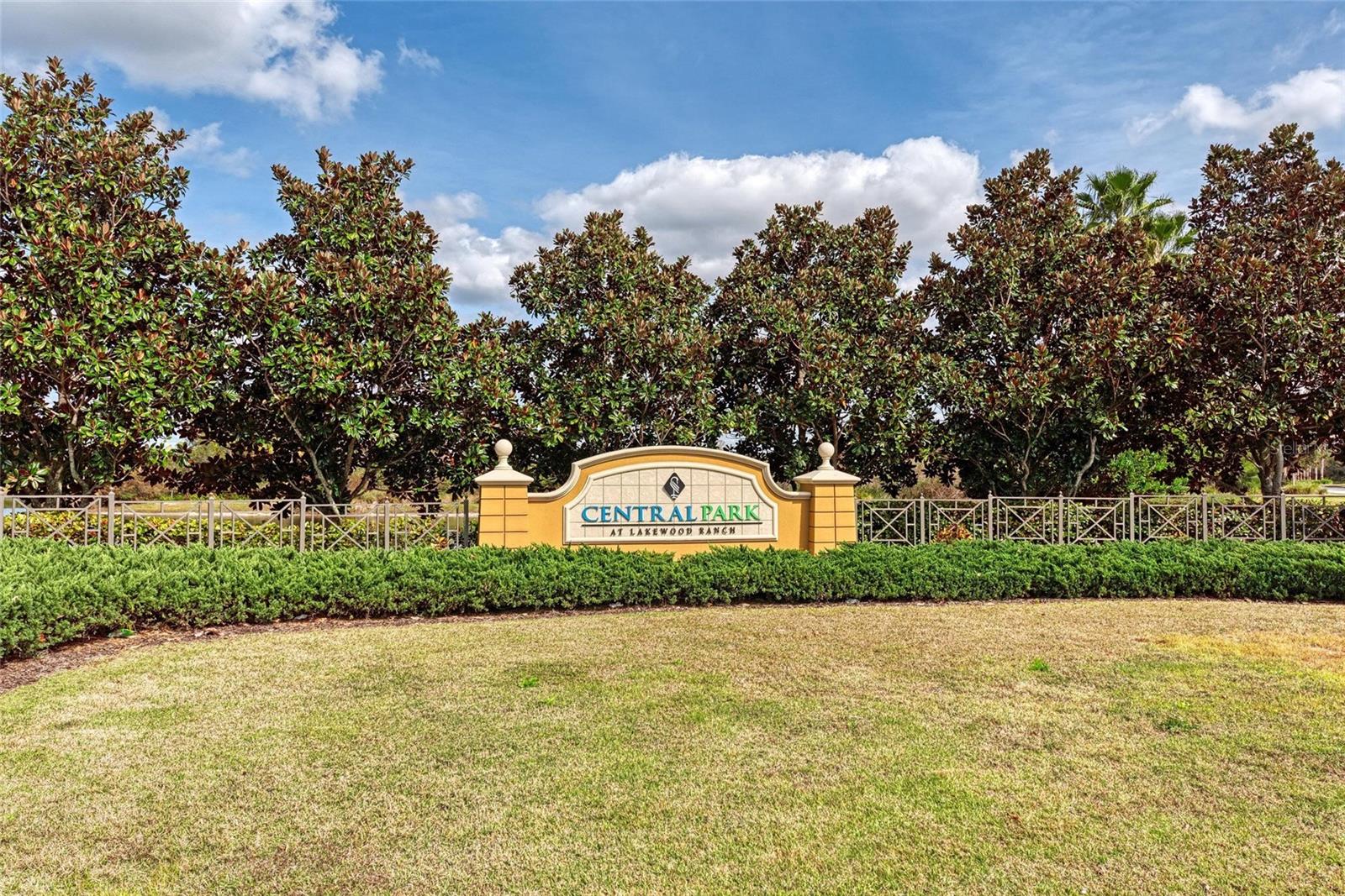 11960 FOREST PARK CIR, BRADENTON, FL — photo 52