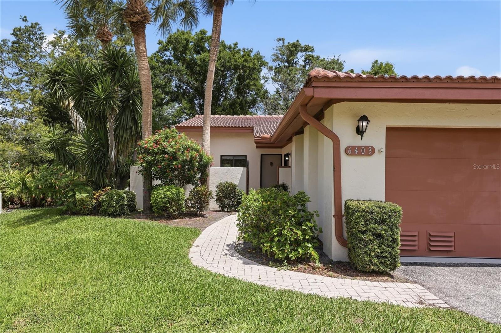 6403 PELICAN DR, BRADENTON, FL — photo 2