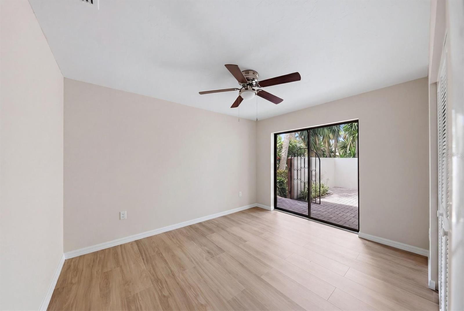 6403 PELICAN DR, BRADENTON, FL — photo 27