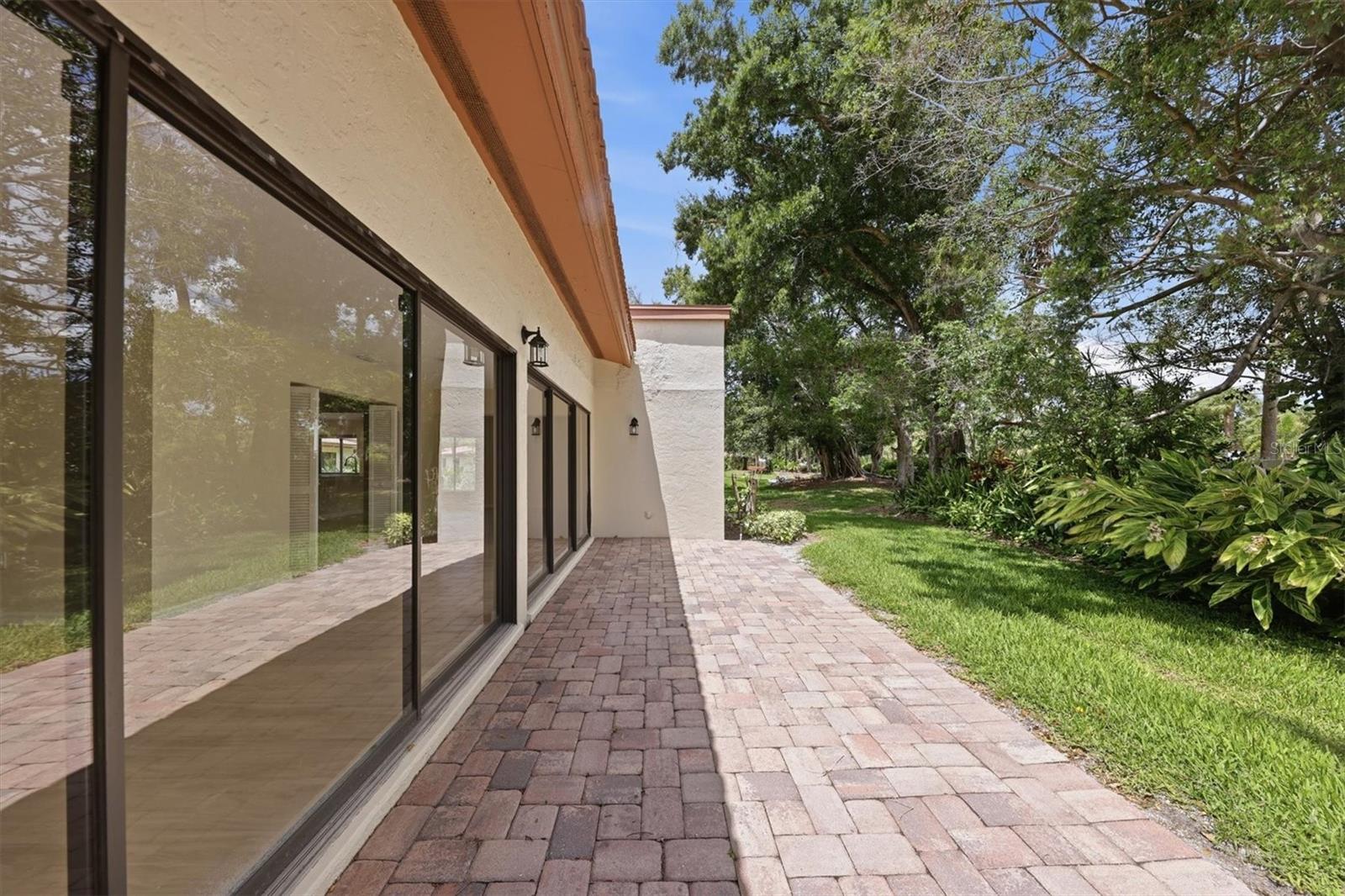 6403 PELICAN DR, BRADENTON, FL — photo 29