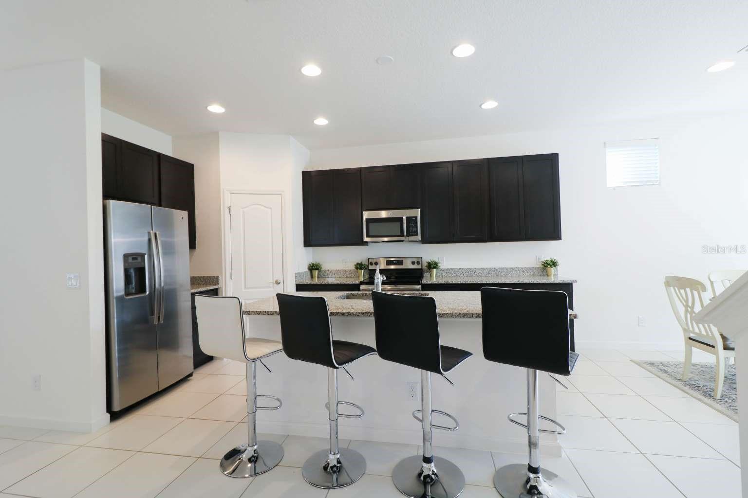 8016 SWEET ORANGE AVE, WINTER GARDEN, FL — photo 3