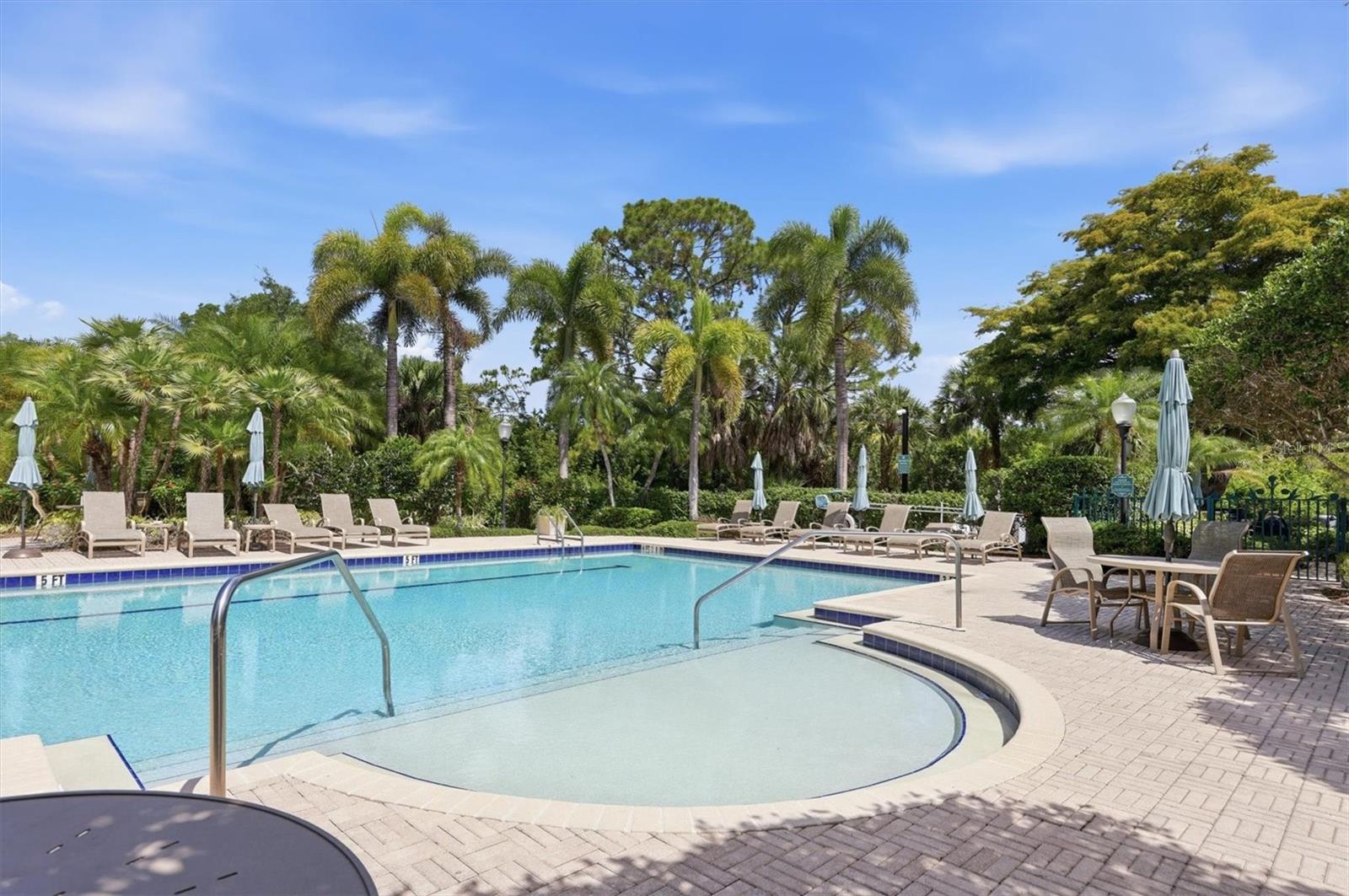 5290 DESCANSO CT #201B19, SARASOTA, FL — photo 38