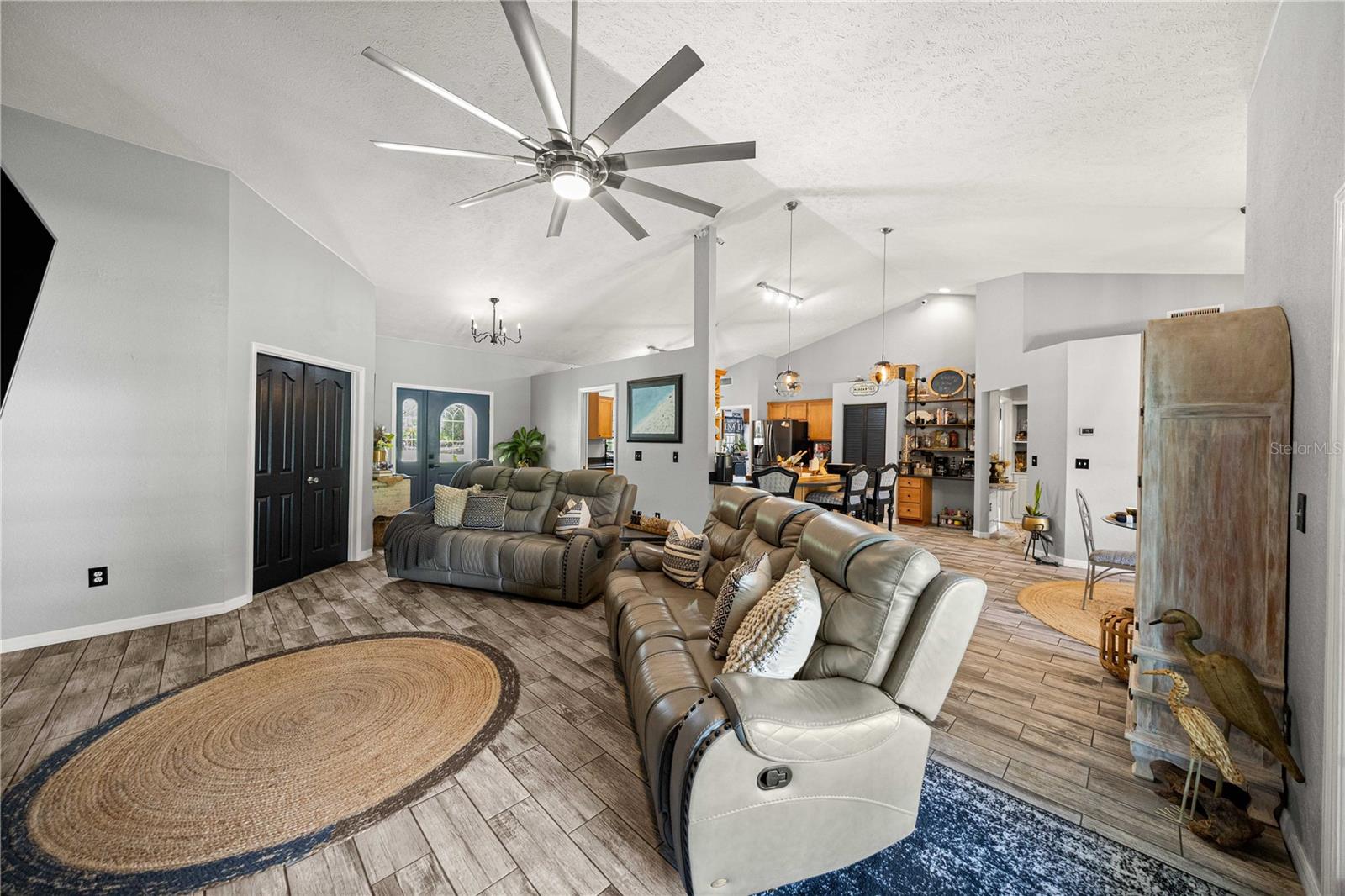 495 FISHER RD, OCKLAWAHA, FL — photo 10