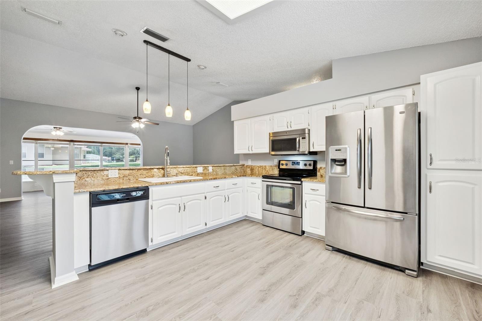 6419 BORG ST, LEESBURG, FL — photo 9