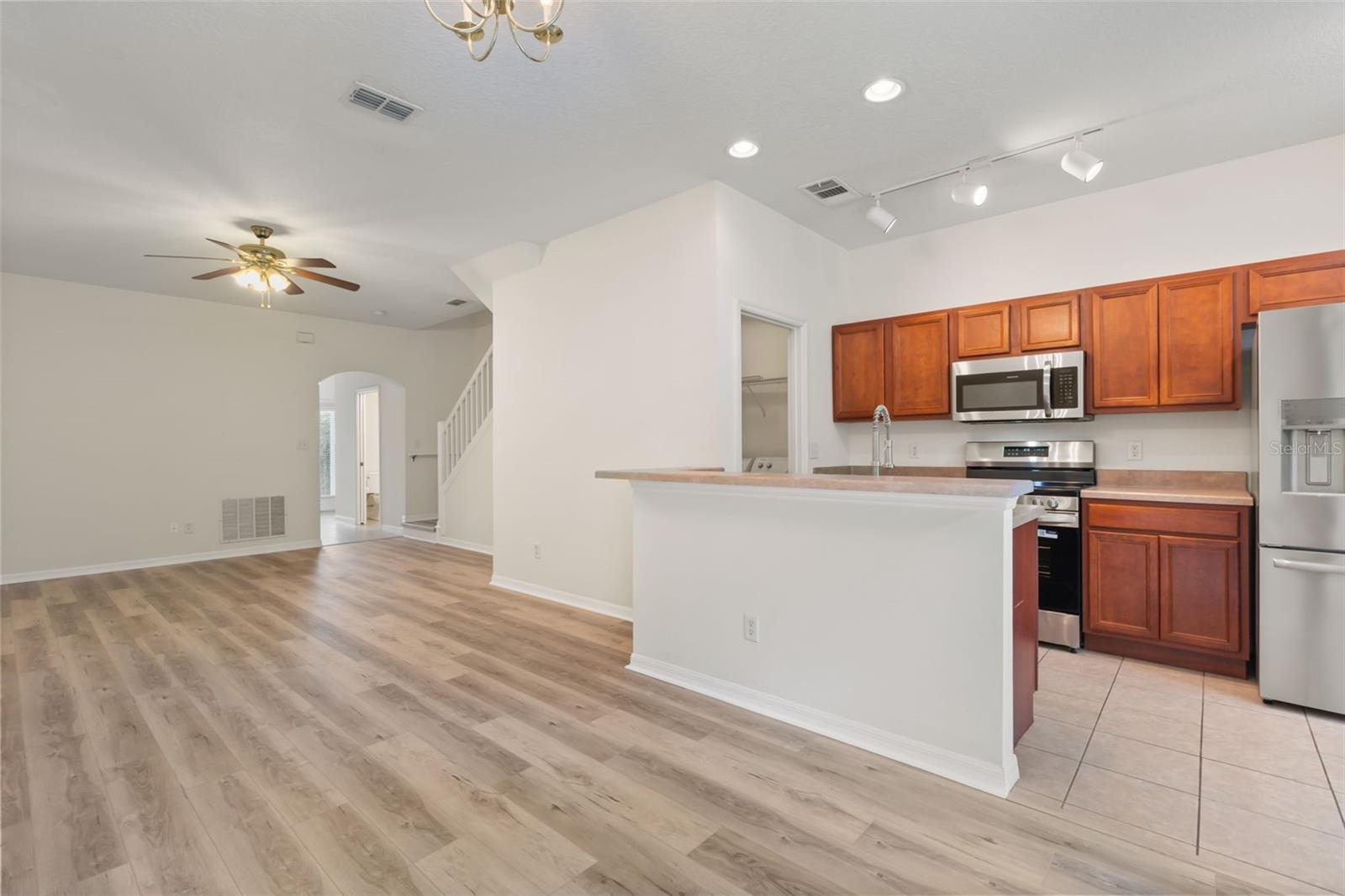 520 MAJESTIC WAY, ALTAMONTE SPRINGS, FL — photo 6