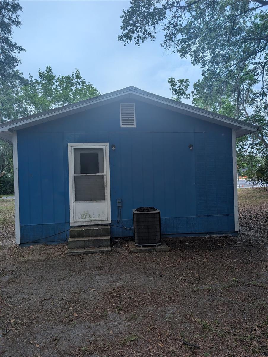 25007 NW 6TH AVE, NEWBERRY, FL — photo 3