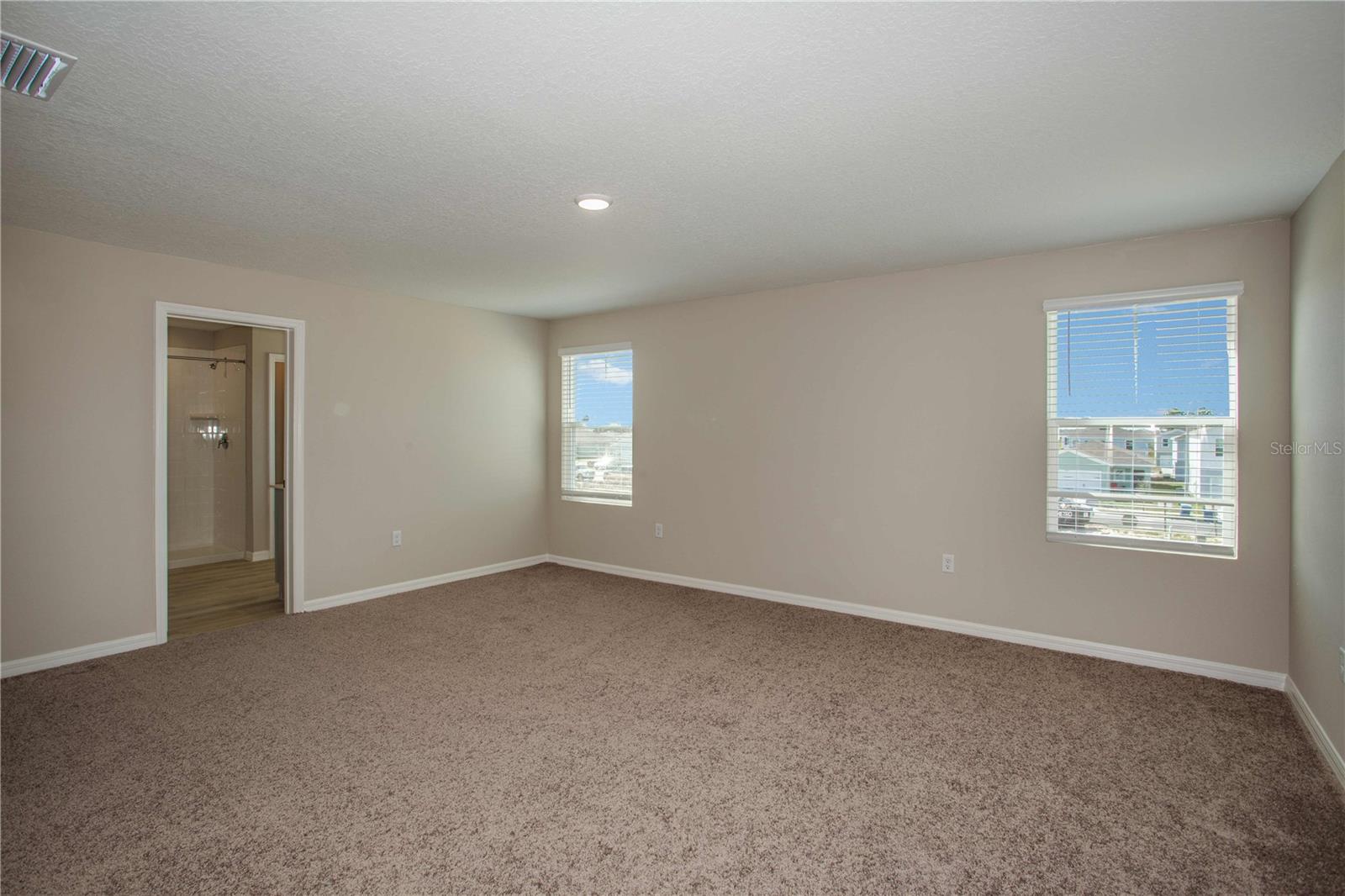 33601 NOBLE CREEK PL, DADE CITY, FL — photo 4