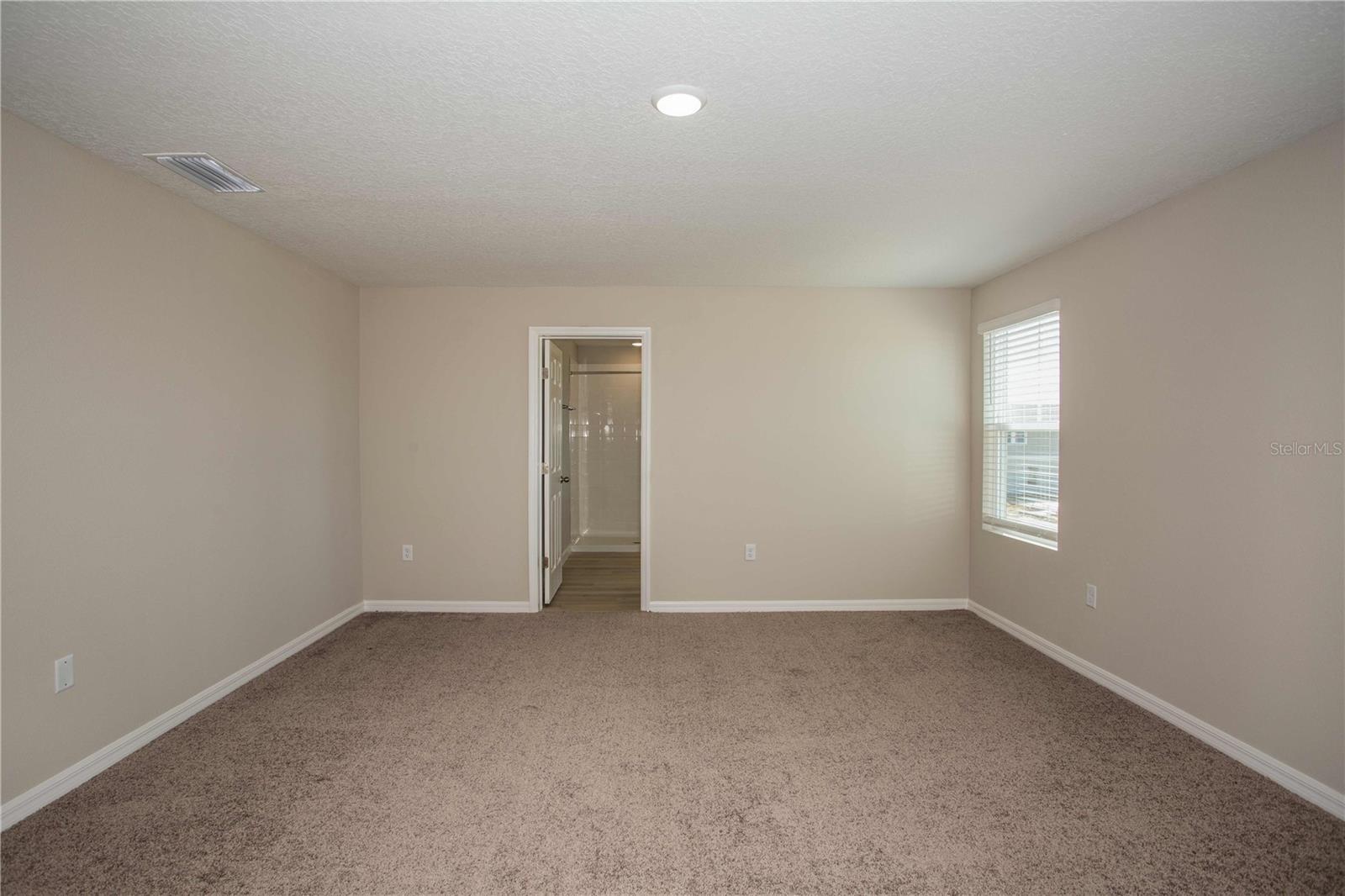 33601 NOBLE CREEK PL, DADE CITY, FL — photo 5