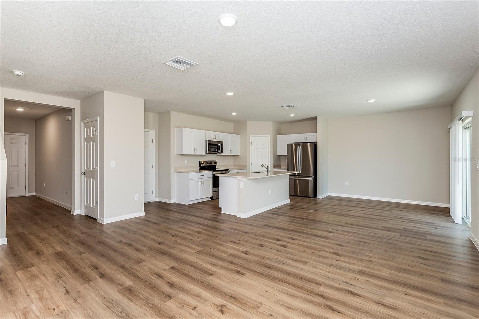 33631 NOBLE CREEK PL, DADE CITY, FL — photo 13
