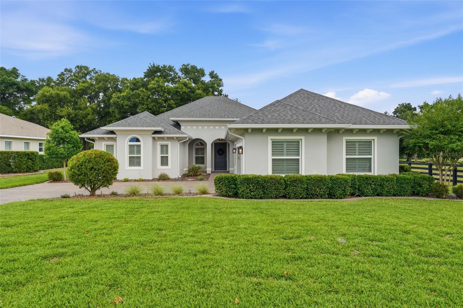5066 GREENS DR, LADY LAKE, FL