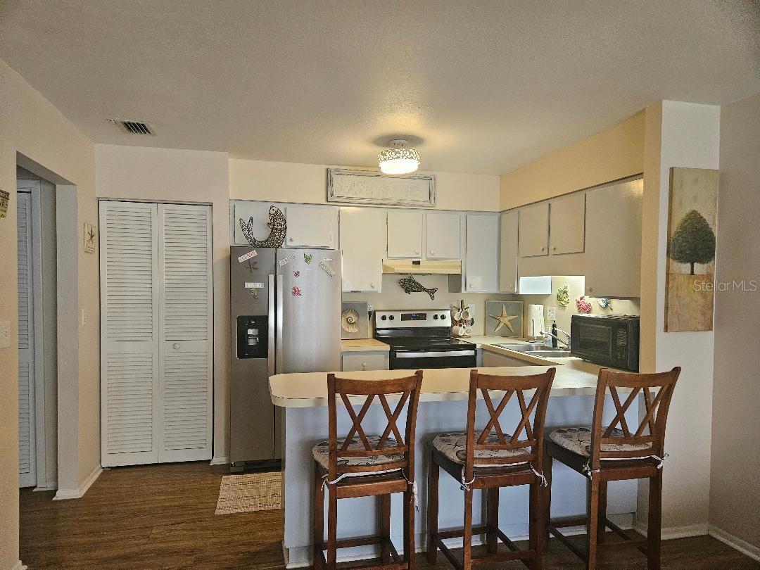 810 KINGS CT #B, PUNTA GORDA, FL — photo 4